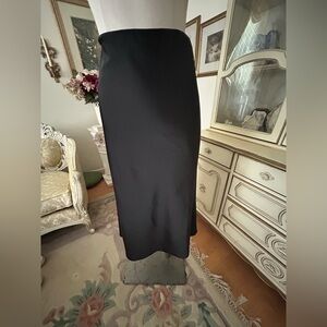 Lisa & Lucy Almost New Black Women's Skirt Size L runs c:4509